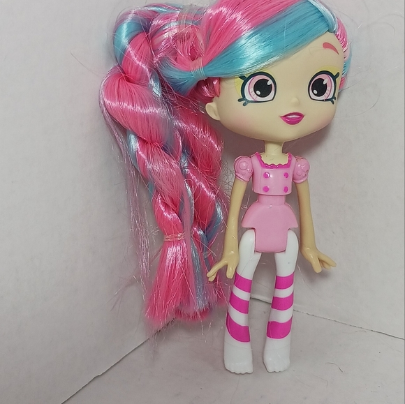 Shopkins Shoppies Rosa Pinata Visits Mexico Doll & Bubbleisha Sweet Treat Doll - Picture 3 of 5